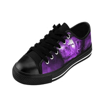 Load image into Gallery viewer, GOD 1st Men's Low-Top Classic’s
